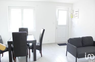 House 2 rooms of 44 m² in Amiens (80080)