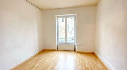 Appartement 3 pièces de 46 m² à Corbeil-Essonnes (91100)