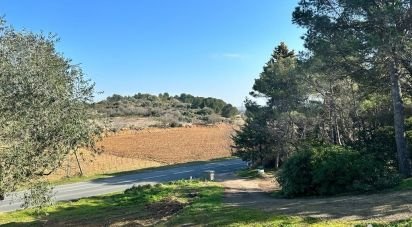Land of 1,605 m² in Narbonne (11100)