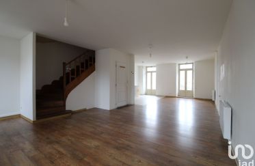 Apartment 4 rooms of 105 m² in Saint-Rome-de-Cernon (12490)