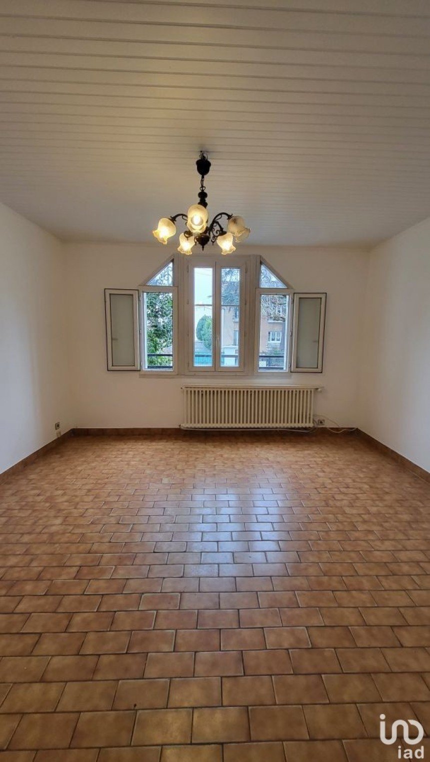 House 5 rooms of 102 m² in Vitry-sur-Seine (94400)