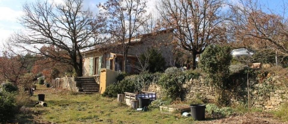 House 3 rooms of 60 m² in Bédarieux (34600)