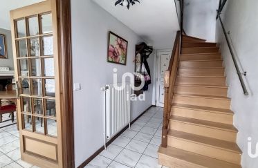 House 6 rooms of 200 m² in Péronne (80200)