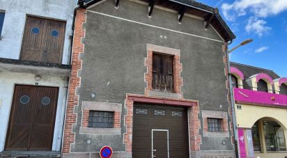 Parking/garage/box de 140 m² à Le Donjon (03130)