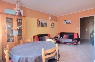 Apartment 3 rooms of 58 m² in Ris-Orangis (91130)