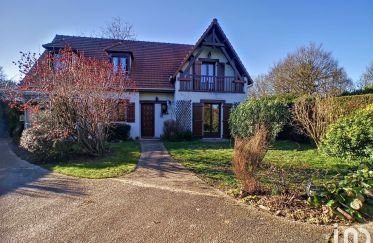 House 6 rooms of 170 m² in Saint-Fargeau-Ponthierry (77310)