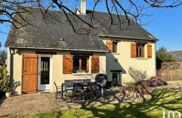House 6 rooms of 130 m² in Longué-Jumelles (49160)