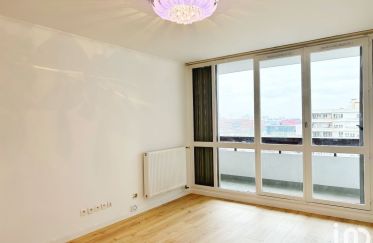 Appartement 5 pièces de 86 m² à Aubervilliers (93300)