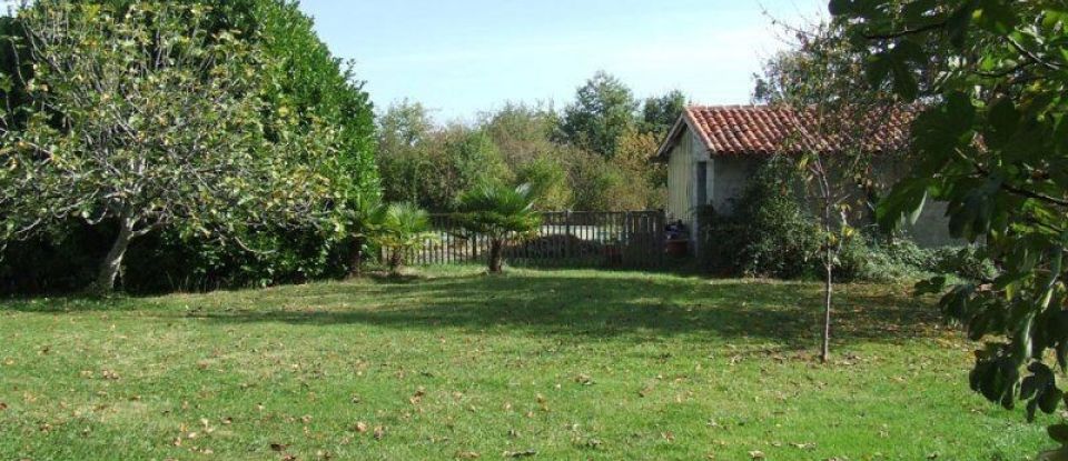 Maison 11 pièces de 625 m² à Villecomtal-sur-Arros (32730)