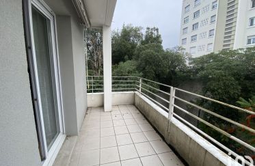 Apartment 3 rooms of 62 m² in Bordeaux (33000)
