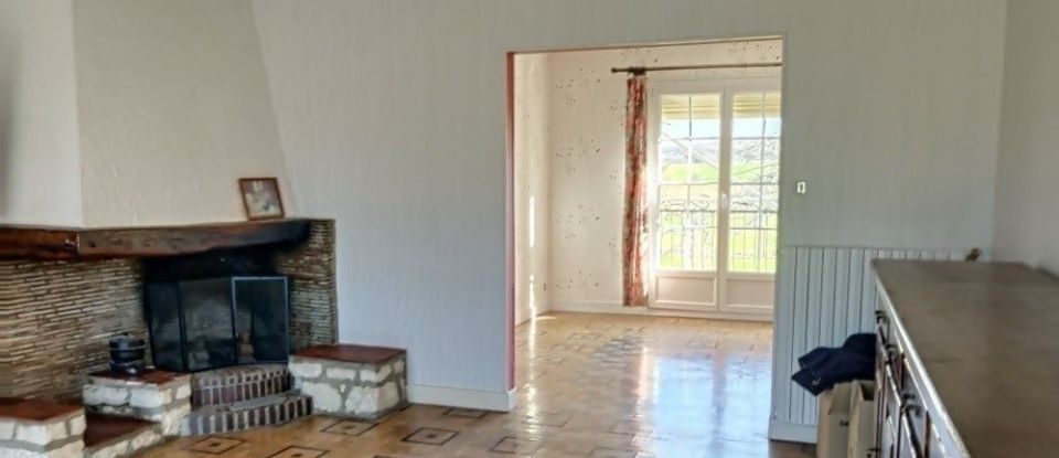 House 5 rooms of 126 m² in Arces-Dilo (89320)