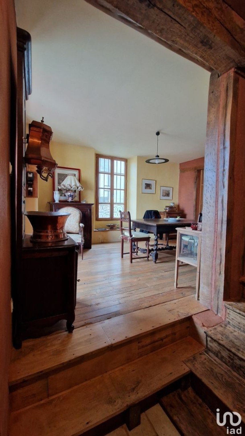 House 4 rooms of 148 m² in Castelnau-Magnoac (65230)