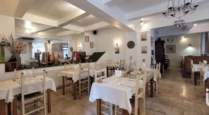 Restaurant of 100 m² in Pernes-les-Fontaines (84210)