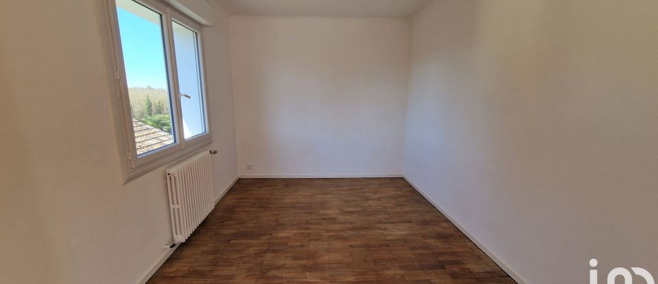 House 4 rooms of 106 m² in Ger (64530)