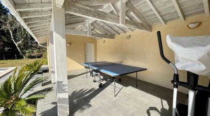 Maison 7 pièces de 270 m² à Saubrigues (40230)