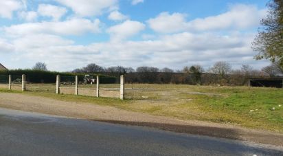 Land of 2,865 m² in Aunay-sur-Odon (14260)