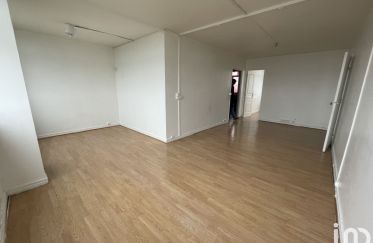 Appartement 4 pièces de 69 m² à Évry (91000)