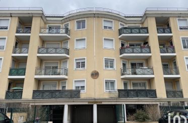 Apartment 2 rooms of 41 m² in Décines-Charpieu (69150)