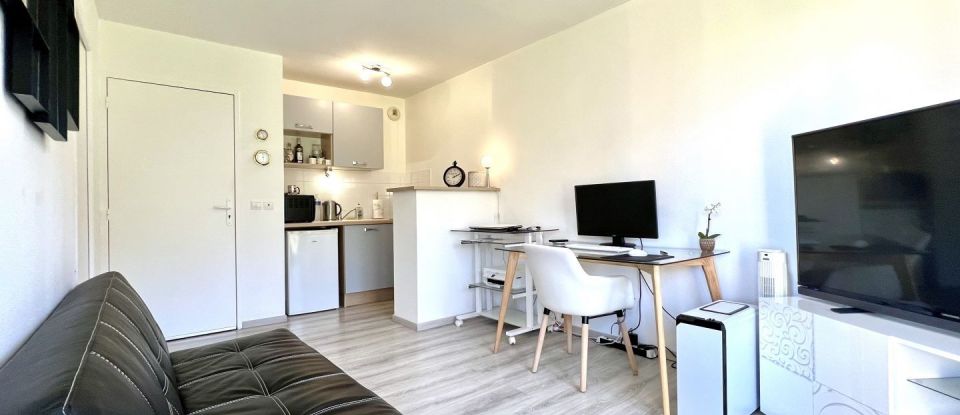 Apartment 2 rooms of 32 m² in Équemauville (14600)