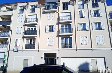 Apartment 2 rooms of 40 m² in Creil (60100)