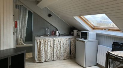 Apartment 1 room of 10 m² in Dijon (21000)