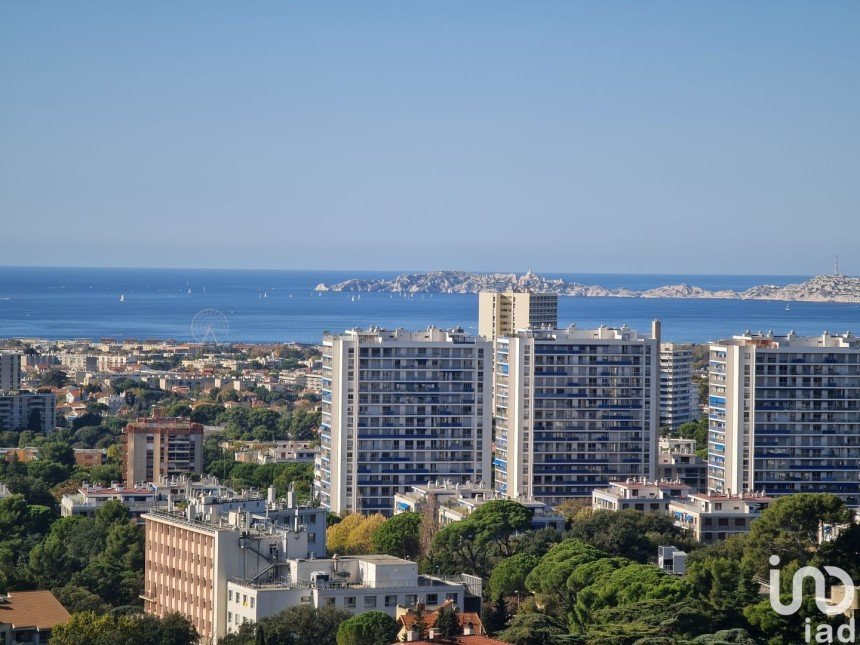 Appartement 3 pièces de 56 m² à Marseille (13009)