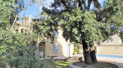 House/villa 7 rooms of 300 sq m in Carpentras (84200)