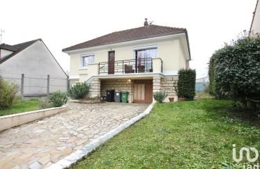 House 3 rooms of 80 m² in Ormoy (91540)