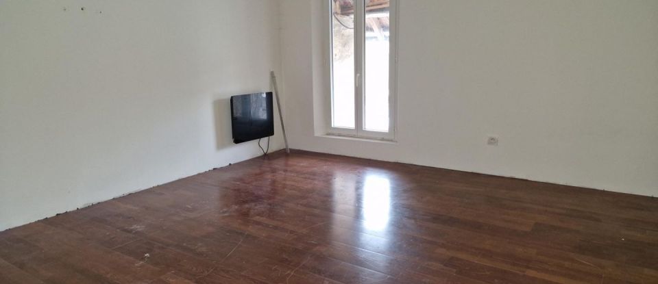 House 3 rooms of 53 m² in Sainte-Colombe-sur-Seine (21400)