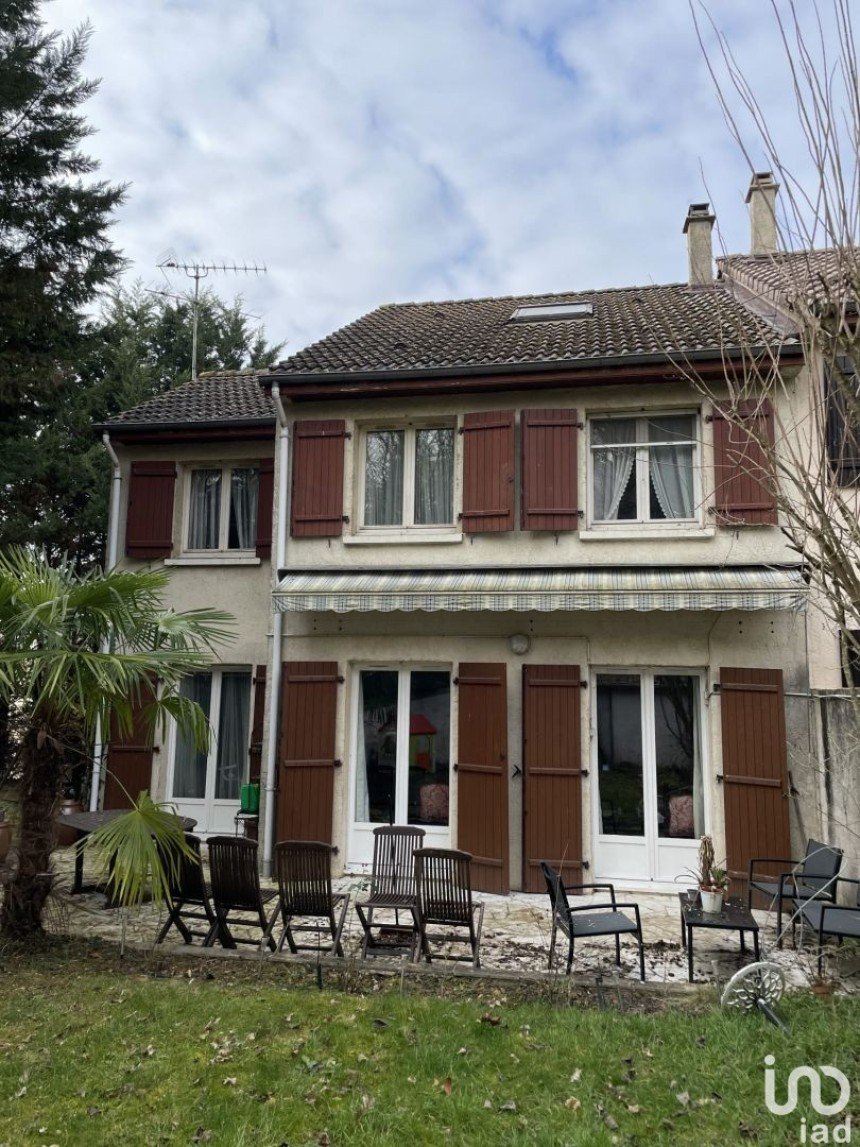 House 6 rooms of 133 m² in Nemours (77140)