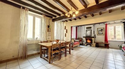 House 4 rooms of 95 m² in Esnon (89210)