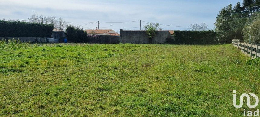 Terrain de 1 730 m² à Saint-Denis-du-Payré (85580)