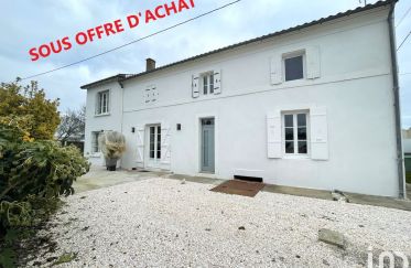 House 6 rooms of 146 m² in Bords (17430)