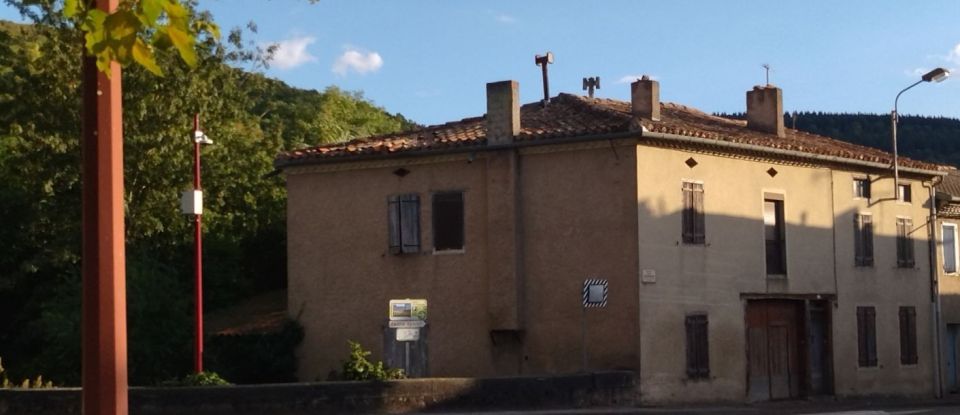 House 5 rooms of 198 m² in Sorèze (81540)