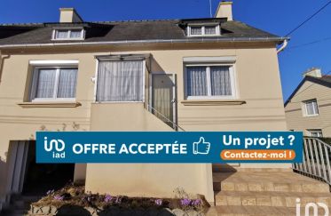 House 5 rooms of 95 m² in Bégard (22140)