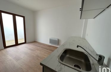 Apartment 2 rooms of 31 m² in Orthez (64300)