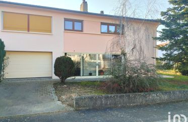 Maison 4 pièces de 110 m² à Fleury (57420)