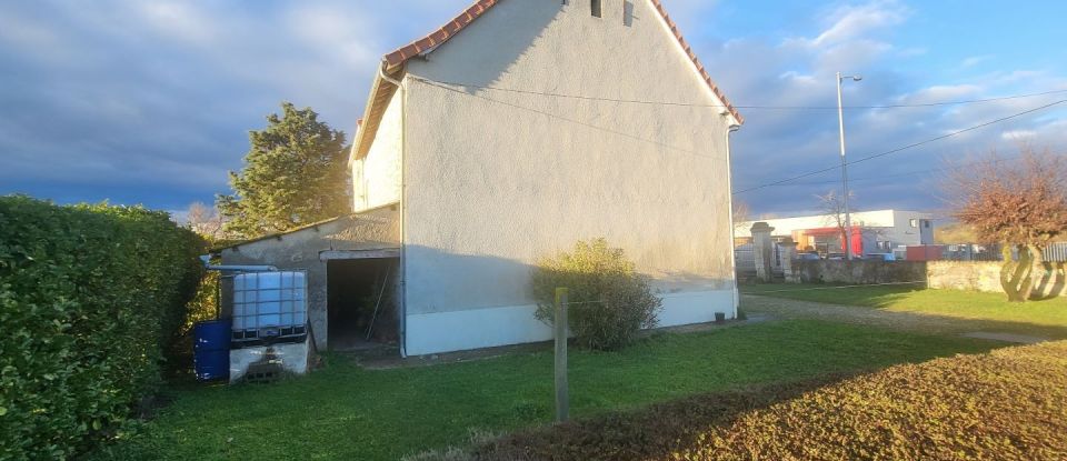 House 5 rooms of 136 m² in Châtellerault (86100)