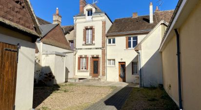Maison 6 pièces de 175 m² à Château-Renault (37110)