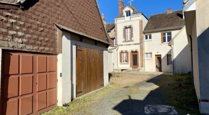 House 6 rooms of 175 m² in Château-Renault (37110)