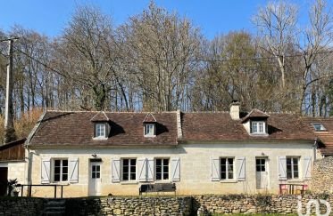 House 5 rooms of 140 m² in Pierrefonds (60350)