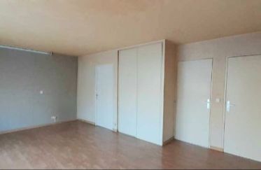 Appartement 1 pièce de 31 m² à Cergy (95800)