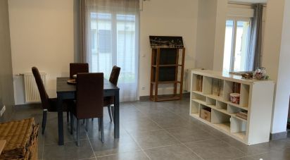 House 4 rooms of 87 m² in Évry-Grégy-sur-Yerre (77166)
