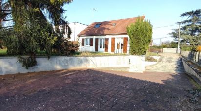 House 4 rooms of 105 m² in Chaingy (45380)