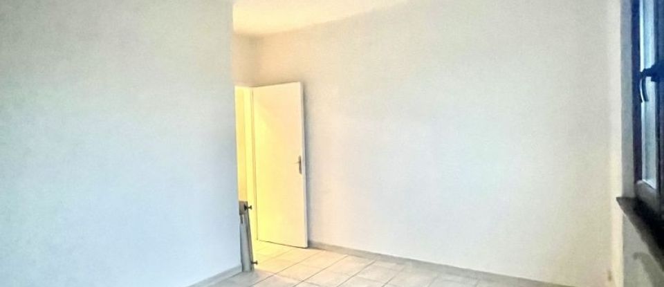 Apartment 4 rooms of 61 m² in Forbach (57600)
