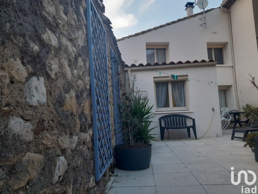 Maison 3 pièces de 90 m² à Roquefort-des-Corbières (11540)