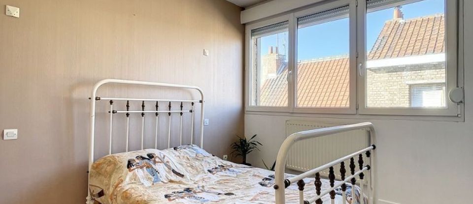 Appartement 4 pièces de 90 m² à Dunkerque (59240)