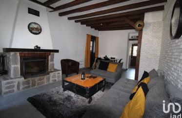 House 3 rooms of 65 m² in La Croix-en-Brie (77370)
