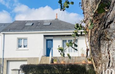 Maison 5 pièces de 126 m² à Saint-Cyr-sur-Loire (37540)