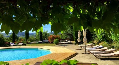 House 8 rooms of 362 m² in Mirabel-aux-Baronnies (26110)
